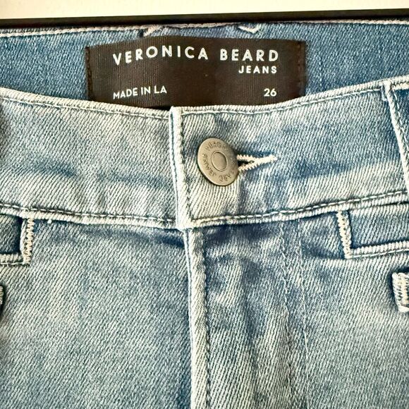Veronica Beard Beverly High-Rise Flare Jeans in Lakeshore Light Wash - Size 26 - Picture 4 of 9